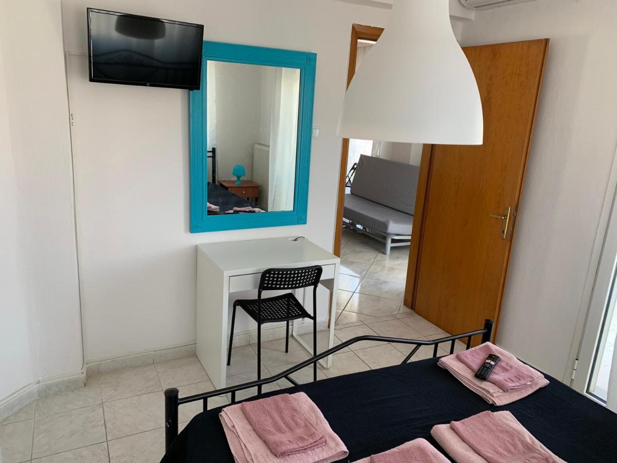 Apartment 30M From The Sea Salonicco Esterno foto